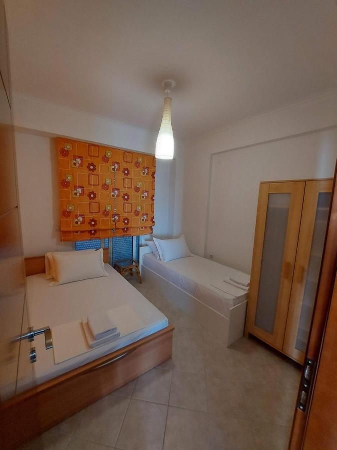Posidi Holidays Apartments Kalandra ภายนอก รูปภาพ